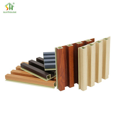 İyi bir fiyat. Çevre dostu 5 mm kalınlıkta duvar panelleri ticari iç tasarım için su geçirmez çevrimiçi